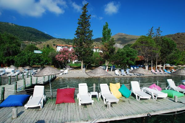 Gümüş Pansiyon Bungalow